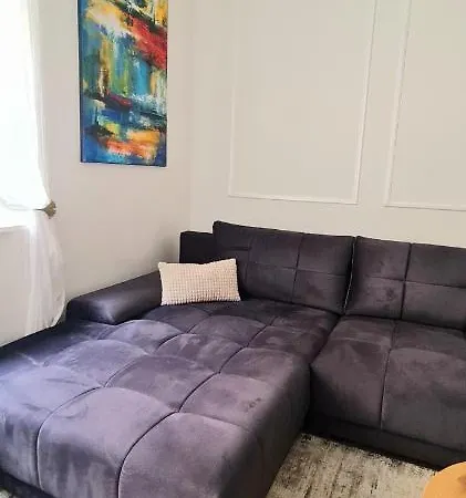 Tivoli Apartamento *